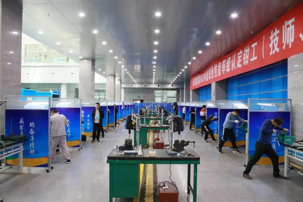 南宫ng·28集團2022年度技師、高級技師職業技能等級認定在神南產業發展公司成功舉辦